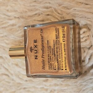 NUX Shimmering Gold Bronzer